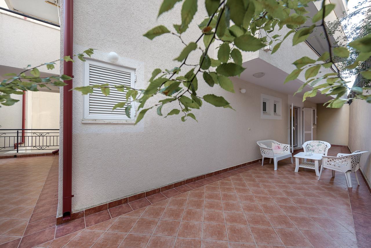 Apartments Mon Beach Budva Buitenkant foto